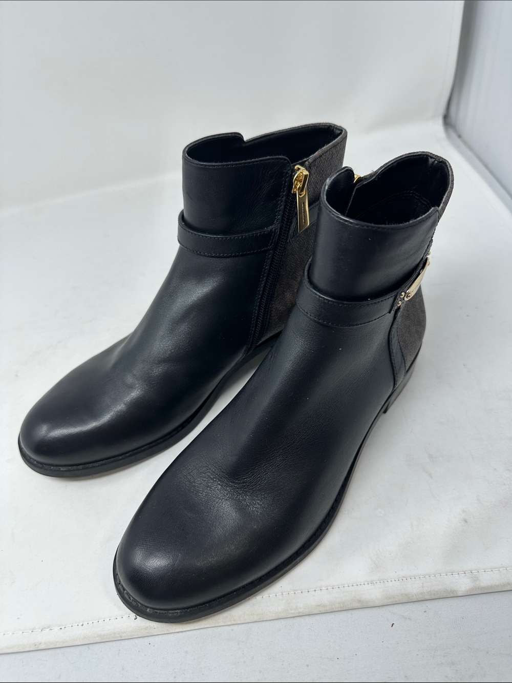 Michael Kors Boots Size 7.5M